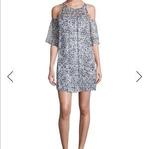 Ella Moss leopard Metallic off shoulder Dress. Med